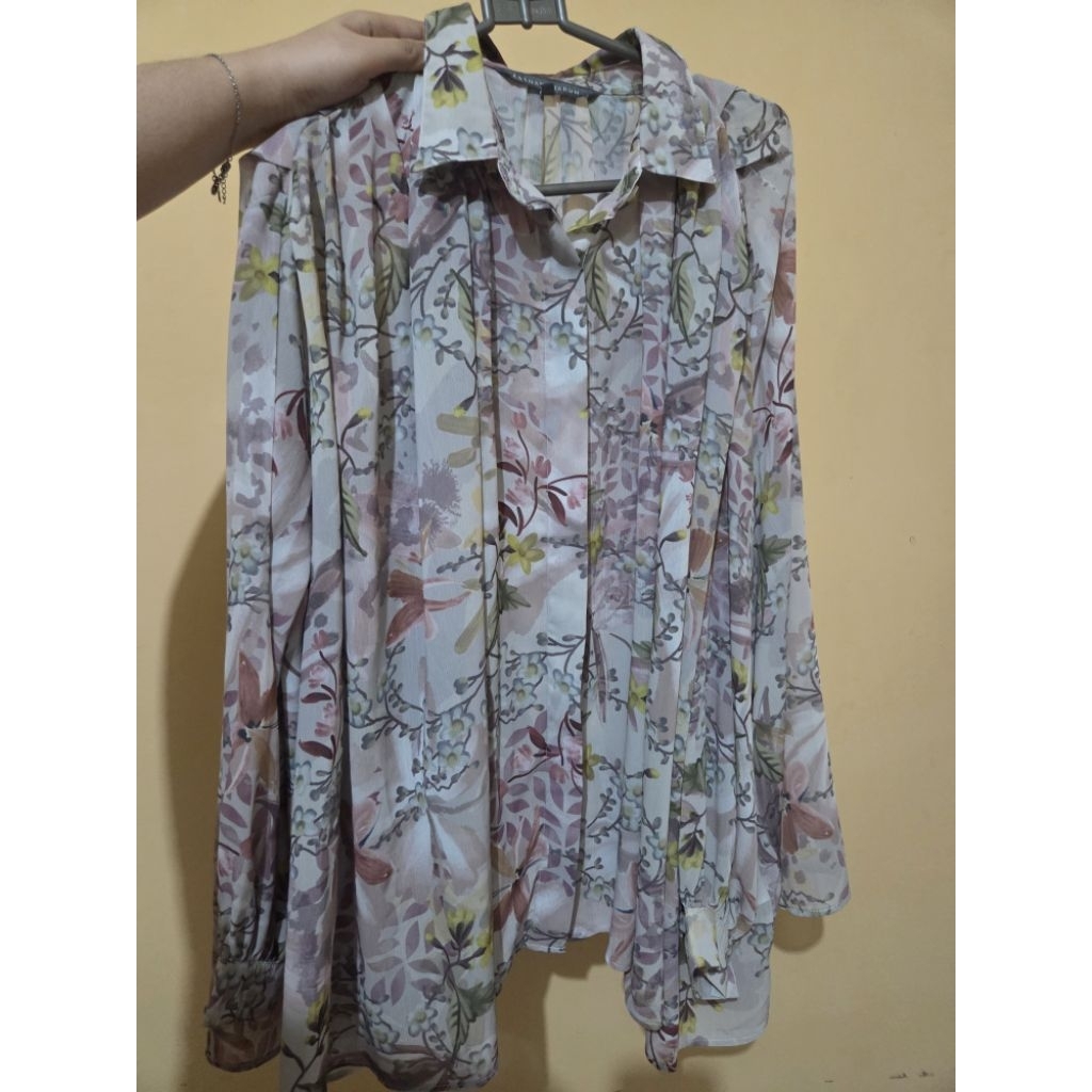 bj itg/into the garden pleated shirt