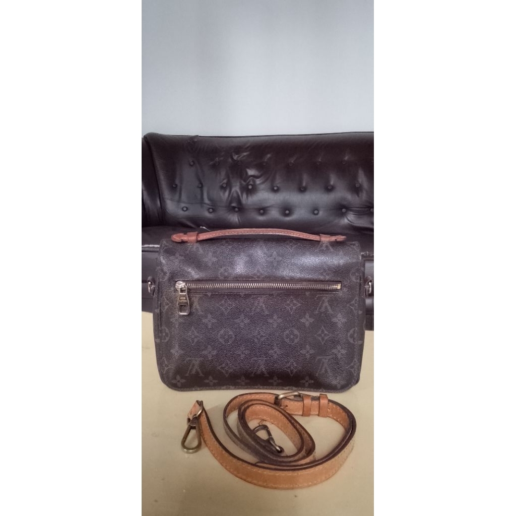 Preloved Replica Lv Pochette Metis