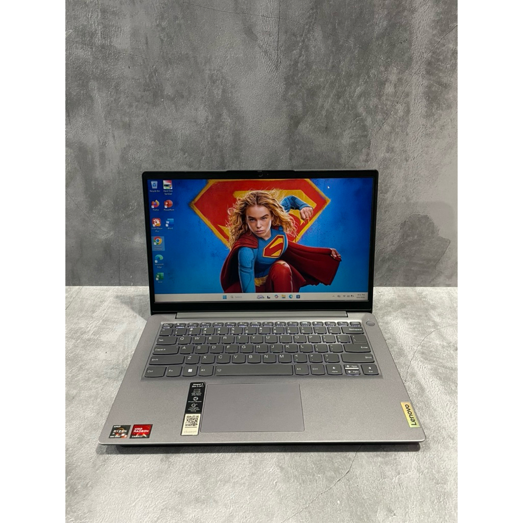 Laptop LENOVO IDEAPAD SLIM 3 AMD Ryzen 3-5300U RAM 8/256GB 14inch BACKLIT