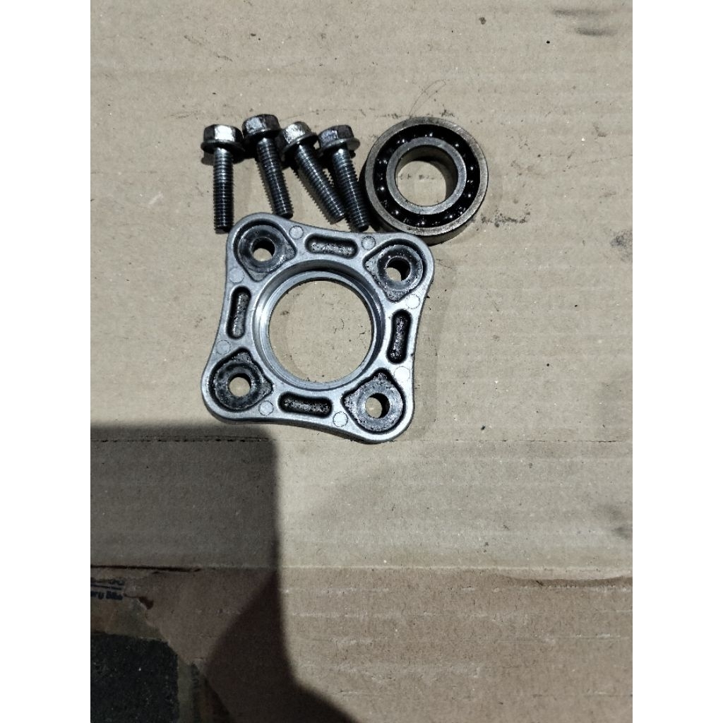 plat penahan rumah kopling tiger megapro original copotan