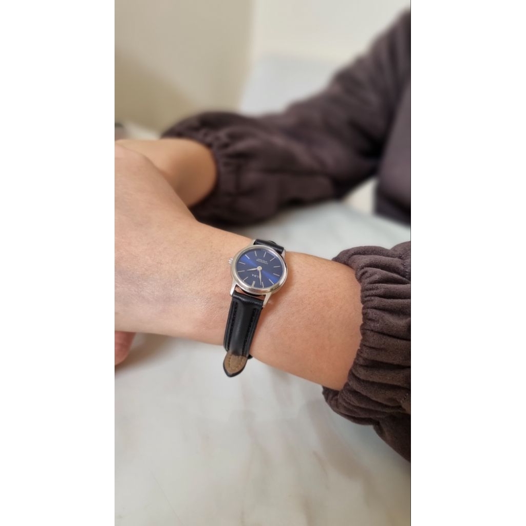 Jam tangan Alba wanita silver navy second mulus original