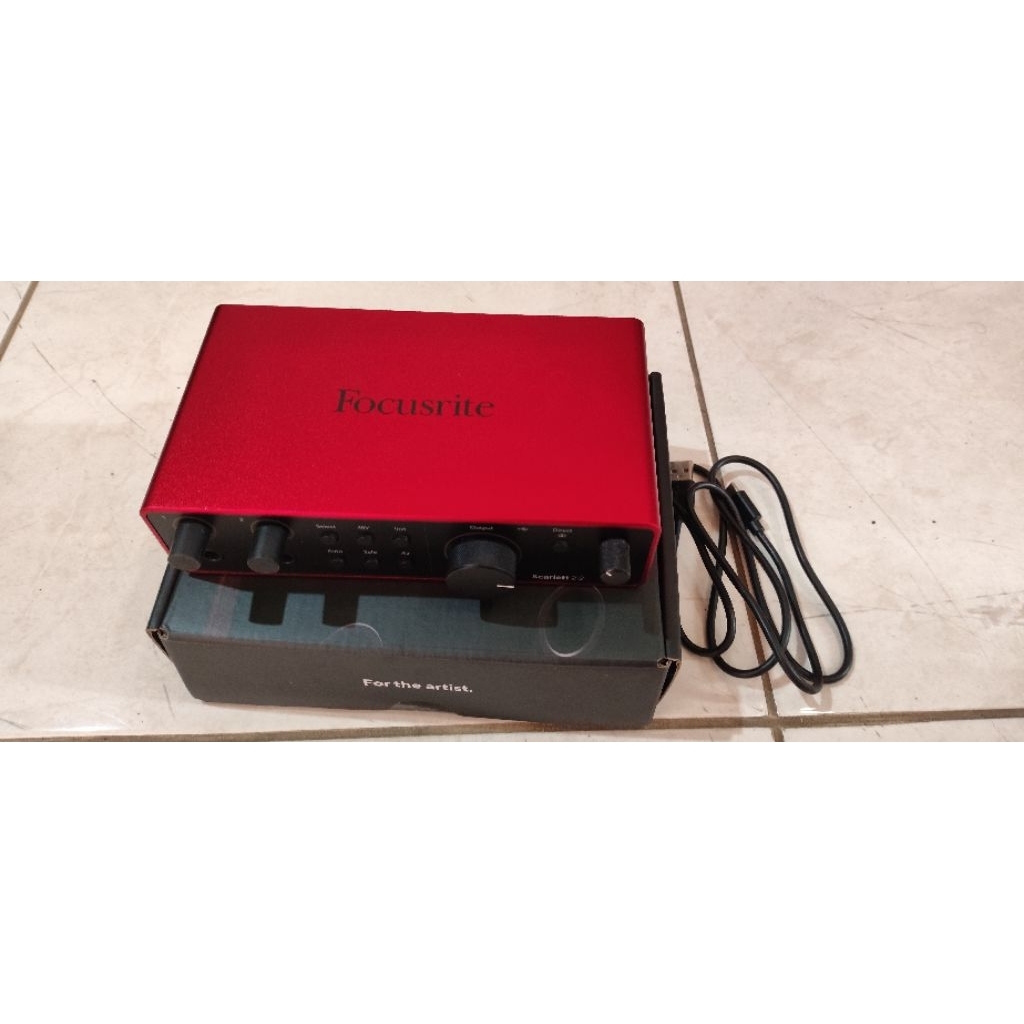 Focusrite Scarlett 2i2 gen4