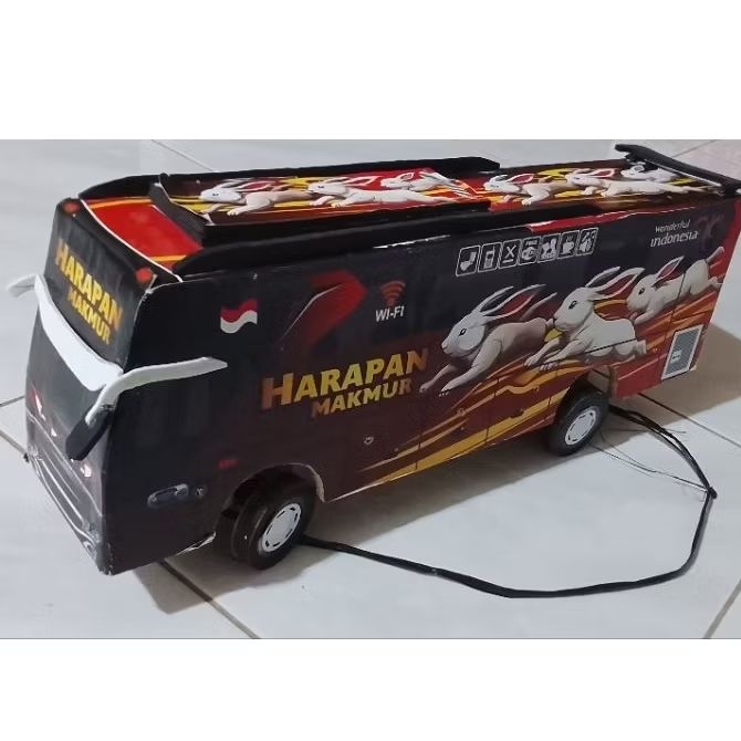 Miniatur Bus Oleng