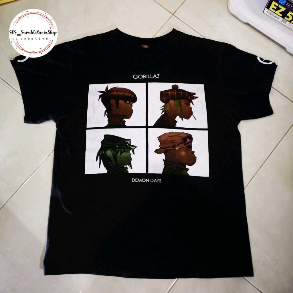 KAOS BAND MUSIK GORILLAZ DEMON DAYS