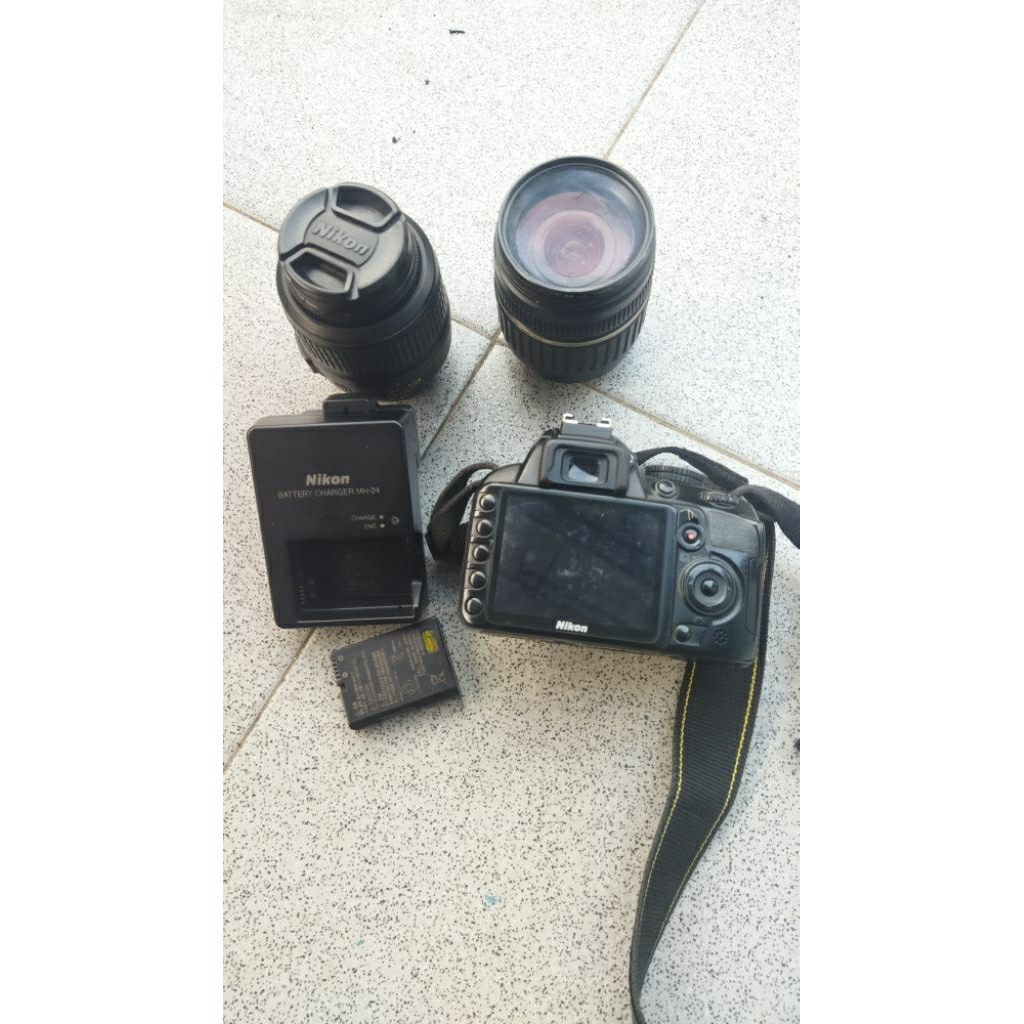 kamera nikon d3100