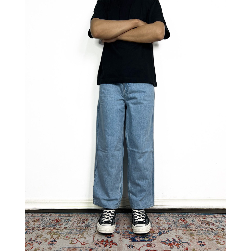 UNIQLO JEANS WIDE TAPERED FABRIC BY KAIHARA