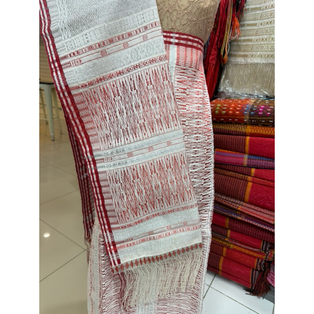 Songket tumtuman tenun tangan asli tarutung Songket mewah sirat payet