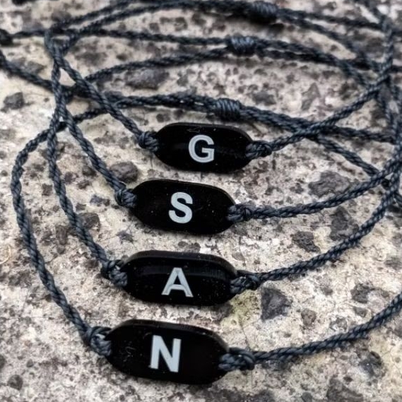 gelang tali inisial / gelang couple / gelang inisial couple