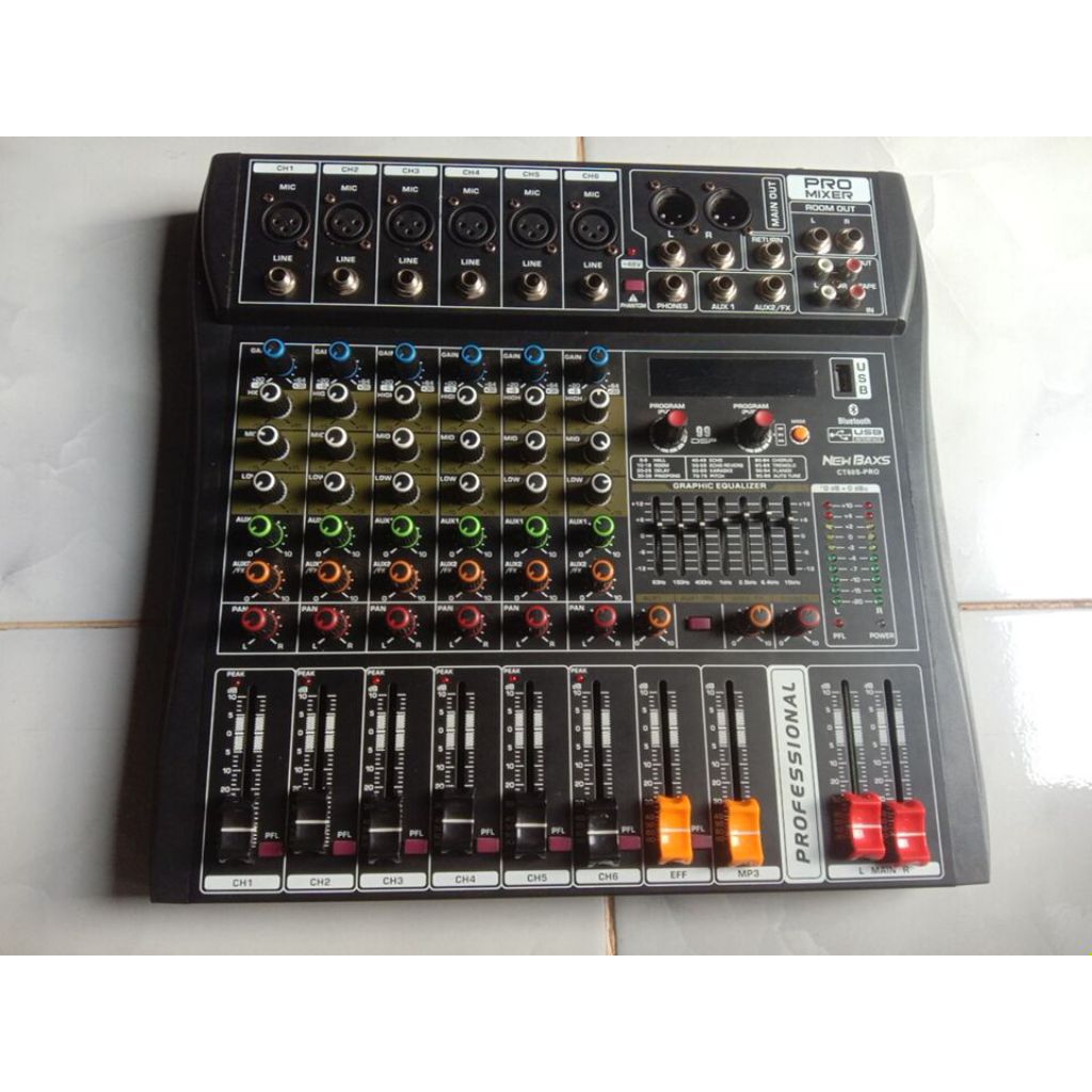 mixer kondisi normal bekas pakai atu seken