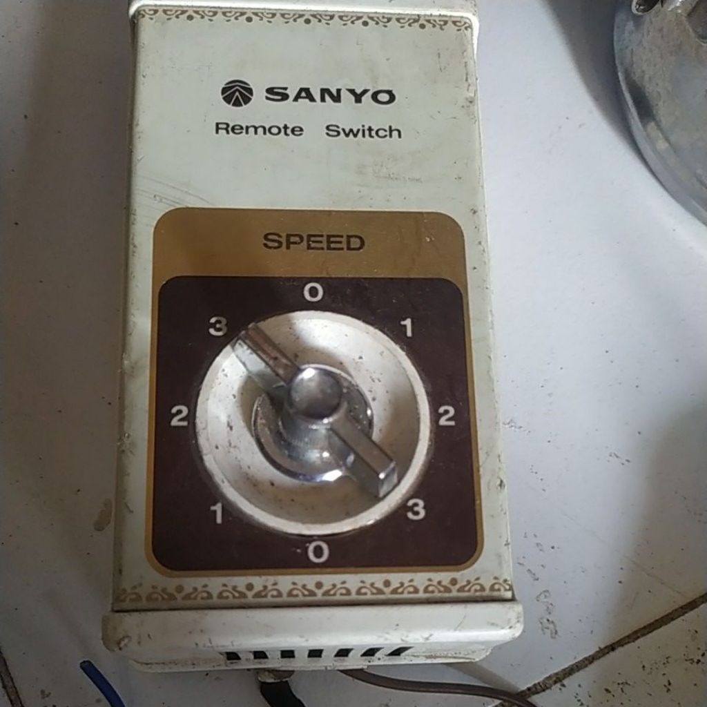 Sanyo Remote Switch jadul,