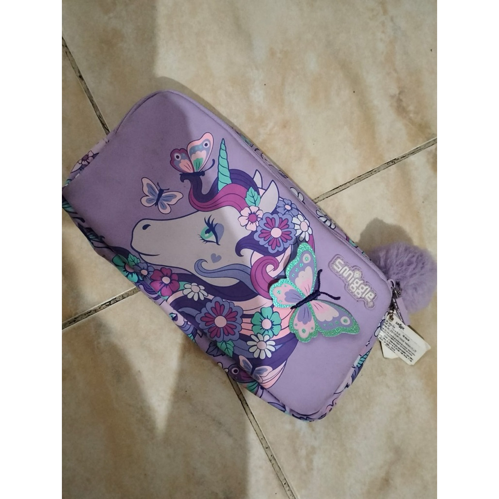 tempat pensil smiggle unicorn original