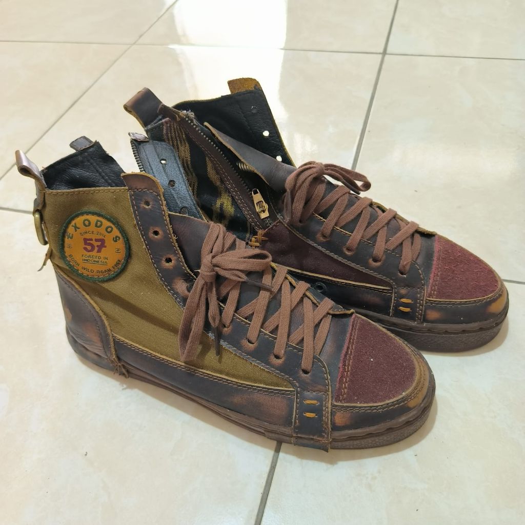 sepatu Exodus 57