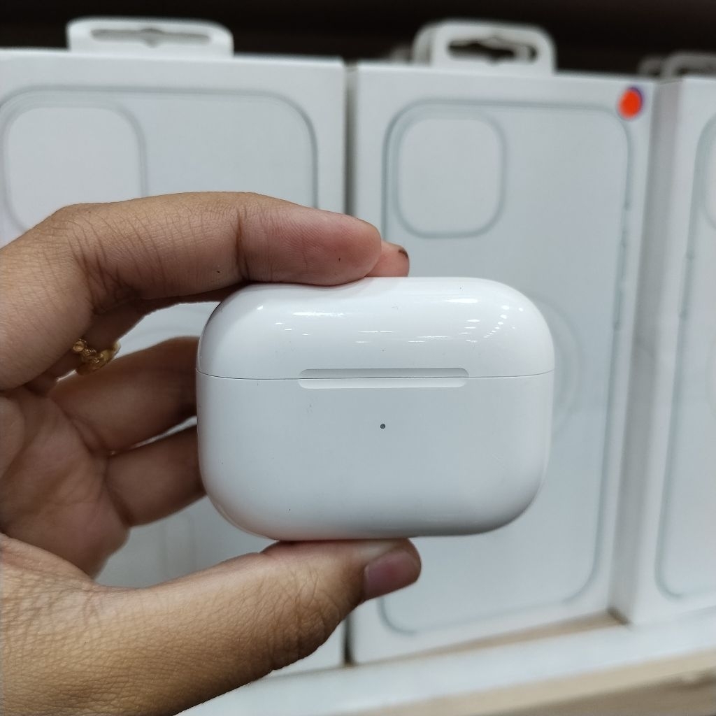 AIRPODS PRO GEN 2 USB C SECOND IBOX AIRPODS PRO GEN2 USB C SECOND IBOX