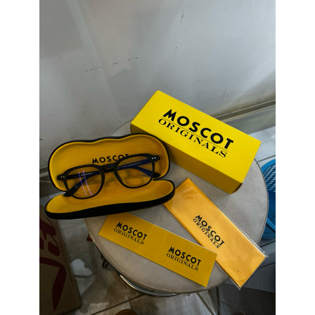 kacamata MOSCOT BILIK sudah lensa bluecromic