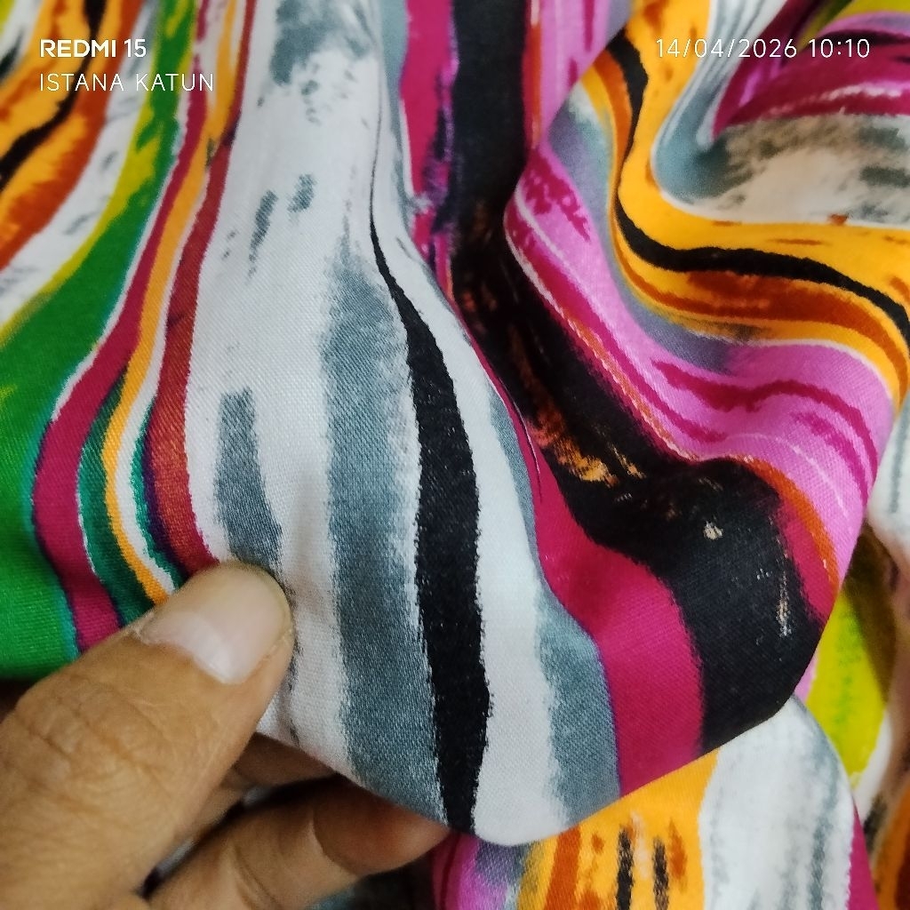 KAIN COTTON RAYON MULTY WARNA SALUR