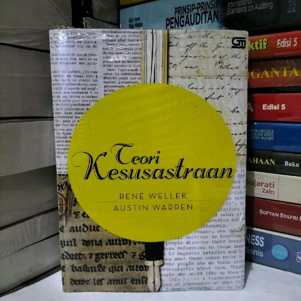 BUKU TEORI KESUSASTRAAN - RENE WELLEK