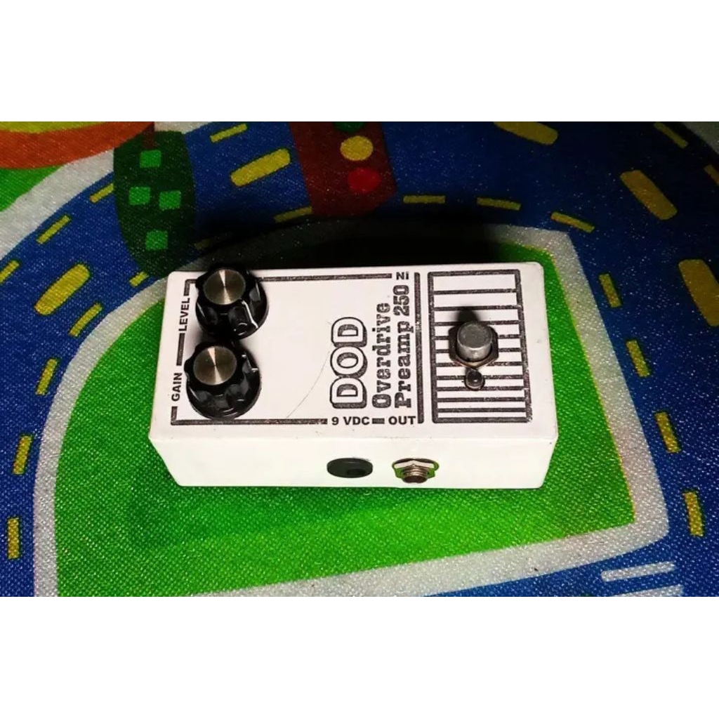 efek gitar listrik custom