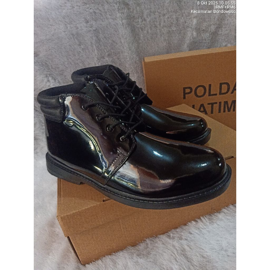 Sepatu PDH Jatah Polri