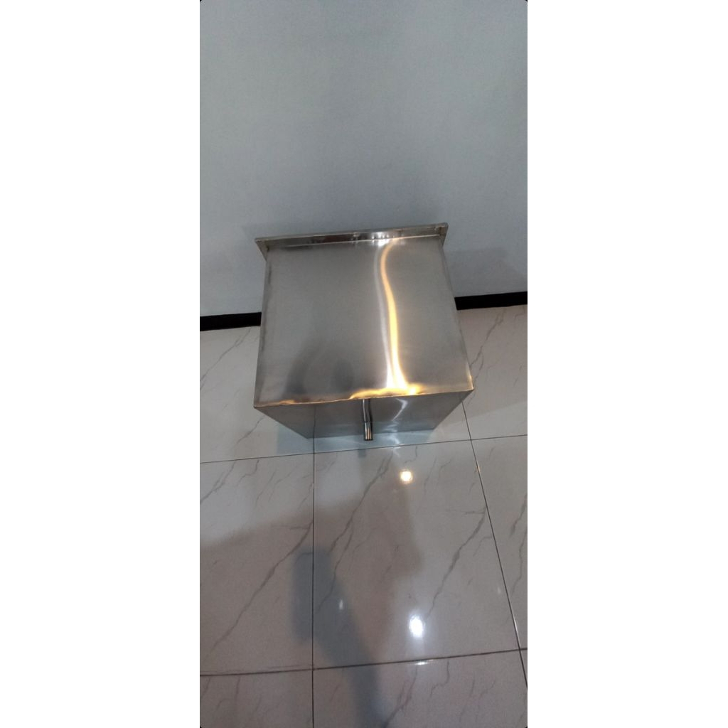 Ice bin 40x40x40 / tempat es batu / kotak box / penyimpanan es