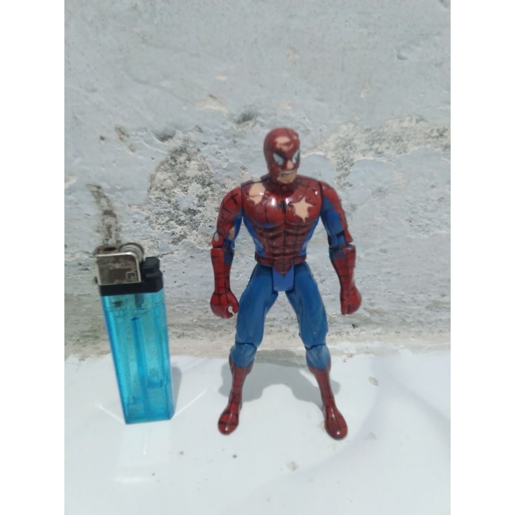 action figure spiderman