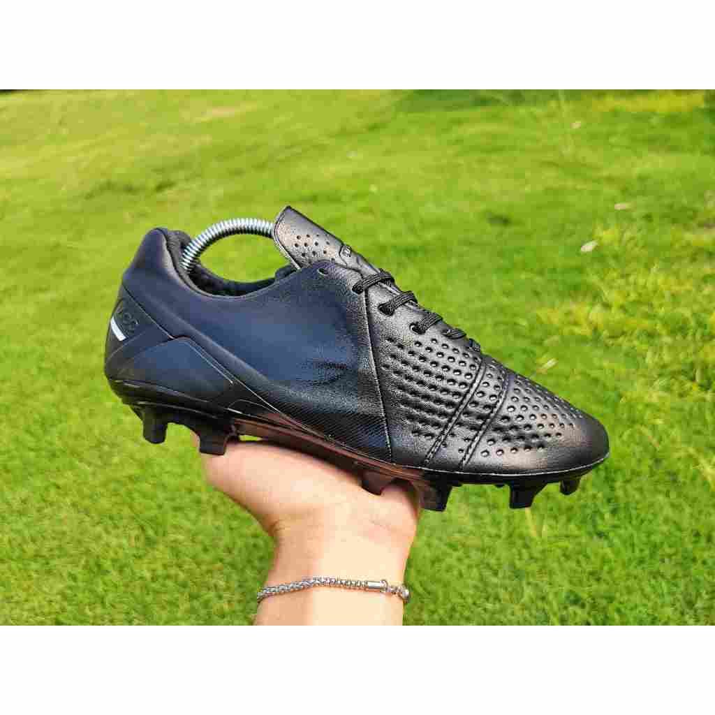 [Bisa COD] Sepatu Bola Soccer CTR360 Maestri III FG - Lights Out Black