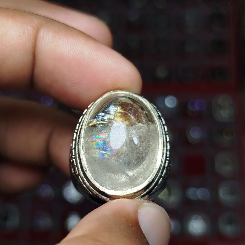 cincin batu kecubung pelangi Kalimantan