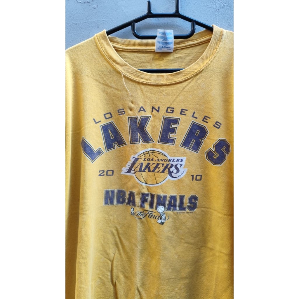 lakers preloved vintage NBA finals