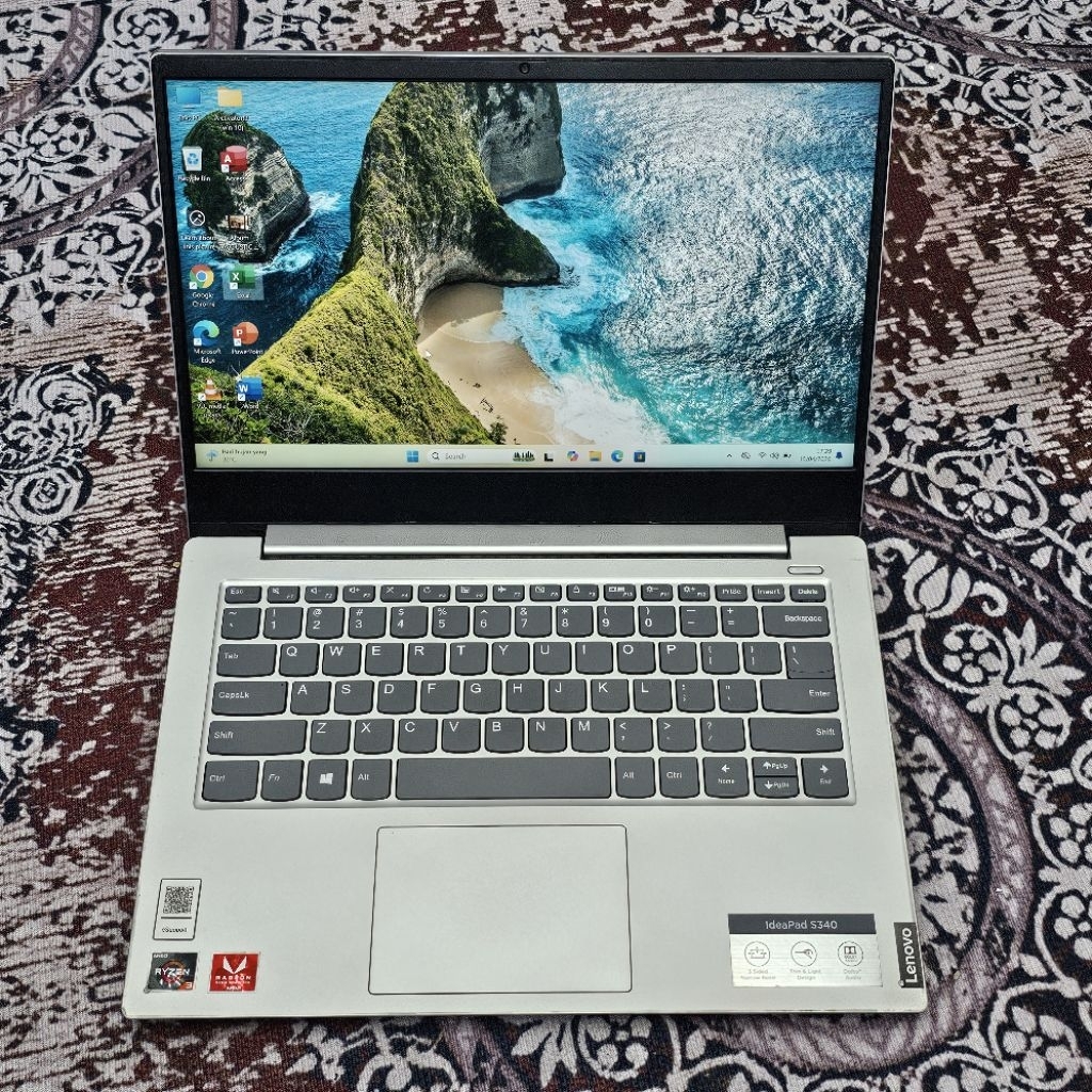 Laptop Lenovo Ideapad S340 AMD Ryzen 3-3200U RAM 8GB SSD 512GB Windows 11 Second pilihan terbaik