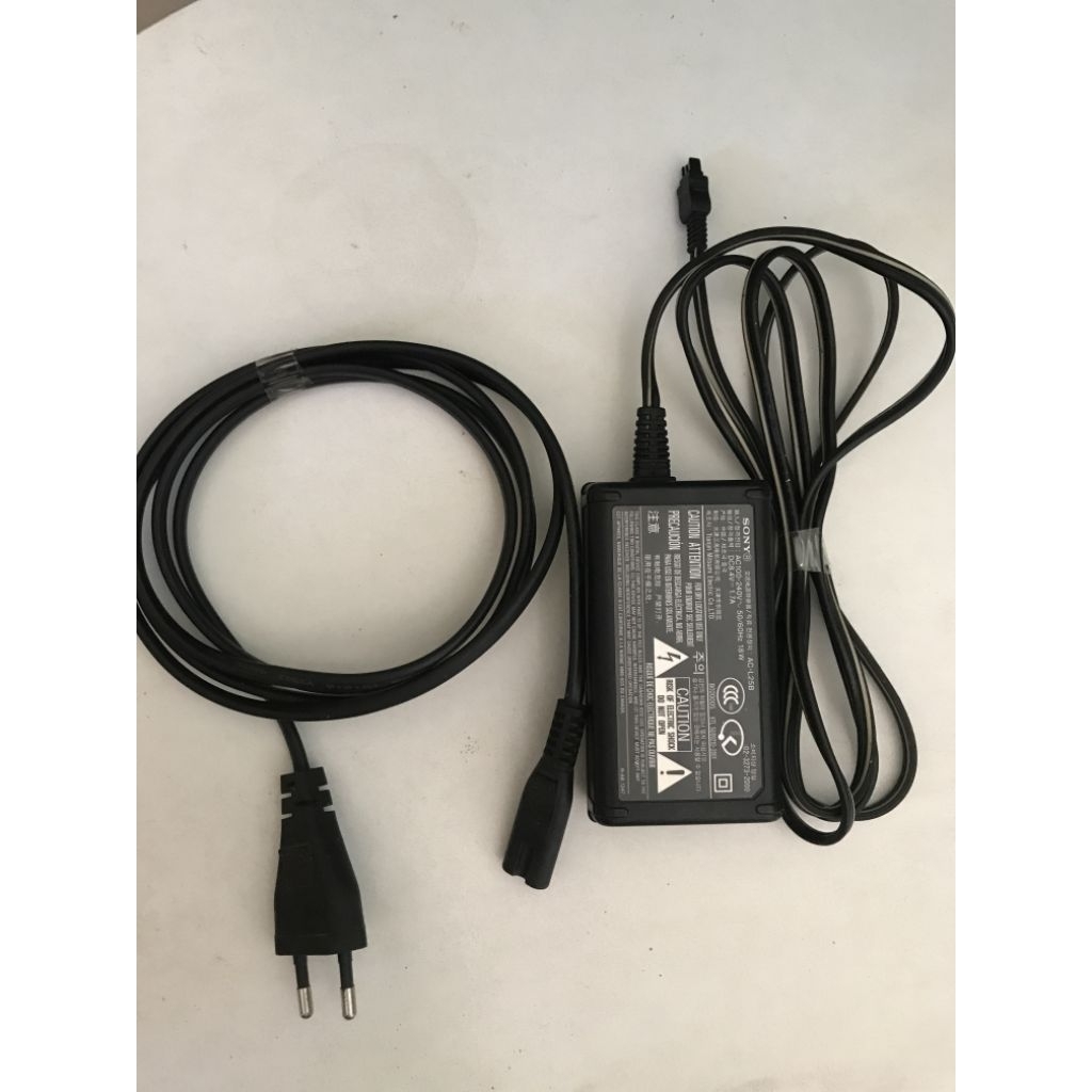 Adaptor Charger Handycam Sony ACL-25B Second