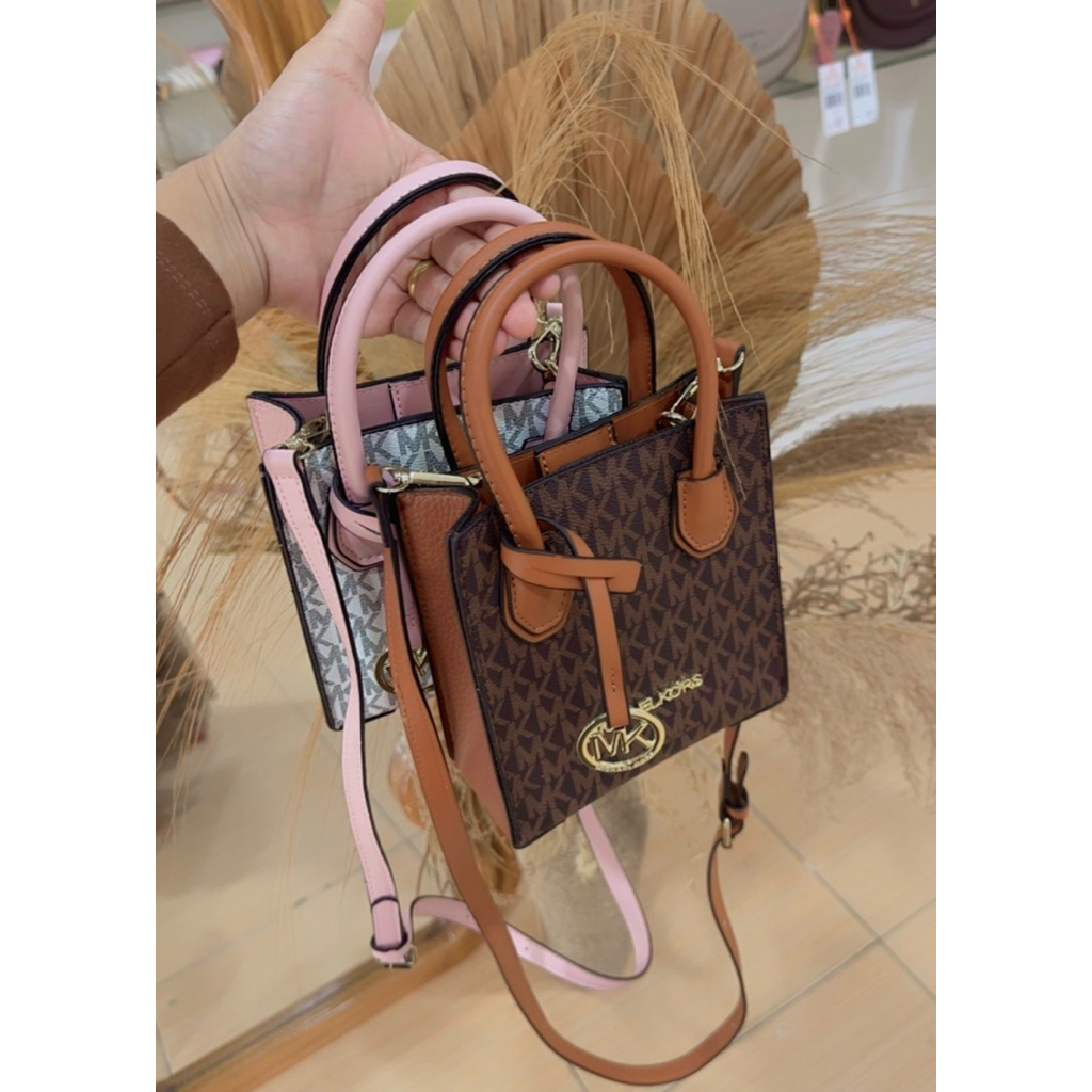 #1011 Slingbag Mk free Box//15x6x16cm