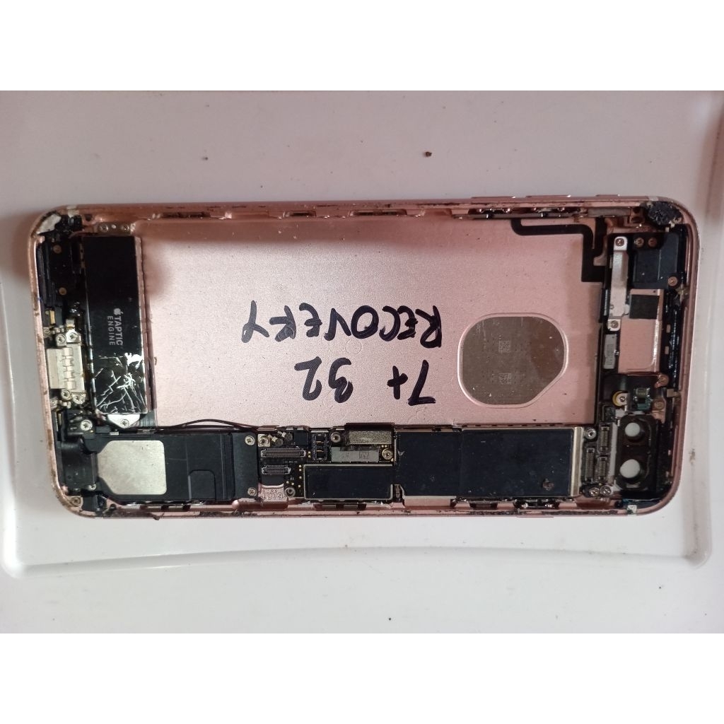 mesin iphone 7 plus 32gb stuck recovery