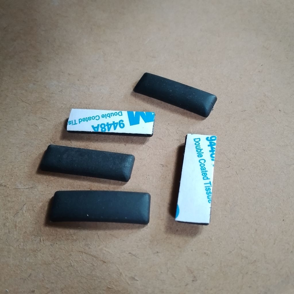 Hitam | Karet Kaki Laptop Acer A514-54 | Rubber Feet Anti Slip | Dudukan Bawah