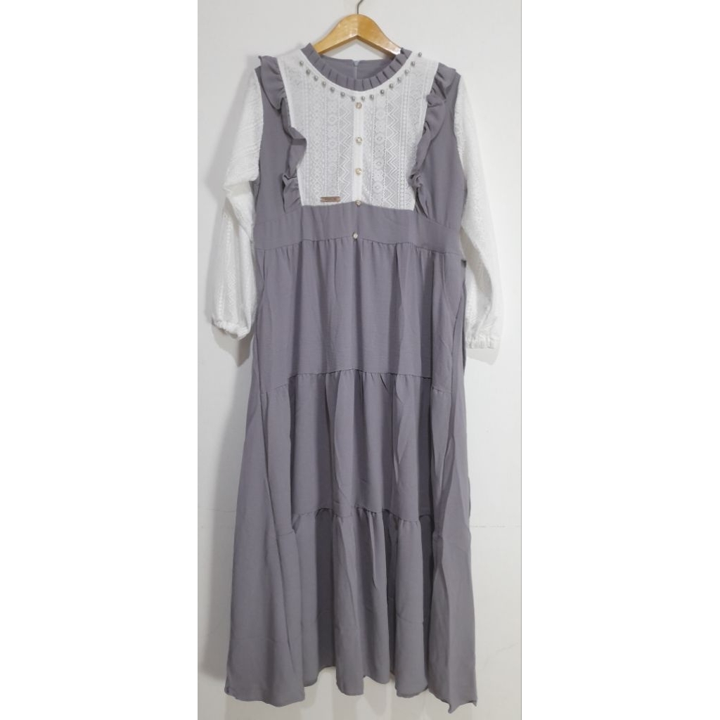 gamis laila