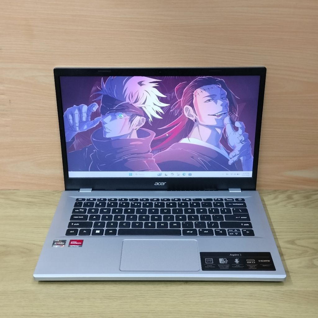 laptop acer aspire 3 amd ryzen 5-7520U ram 8gb/ssd 512gb 14 inch