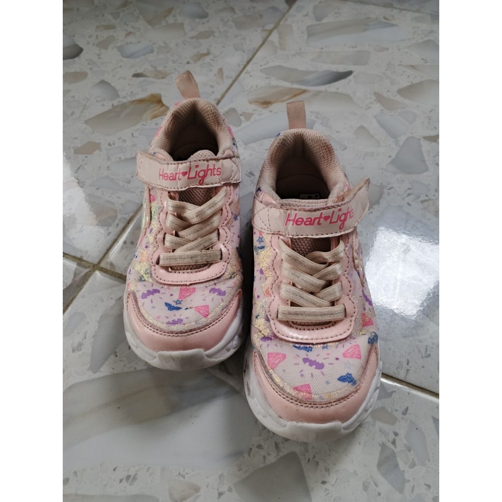 Skechers kids preloved