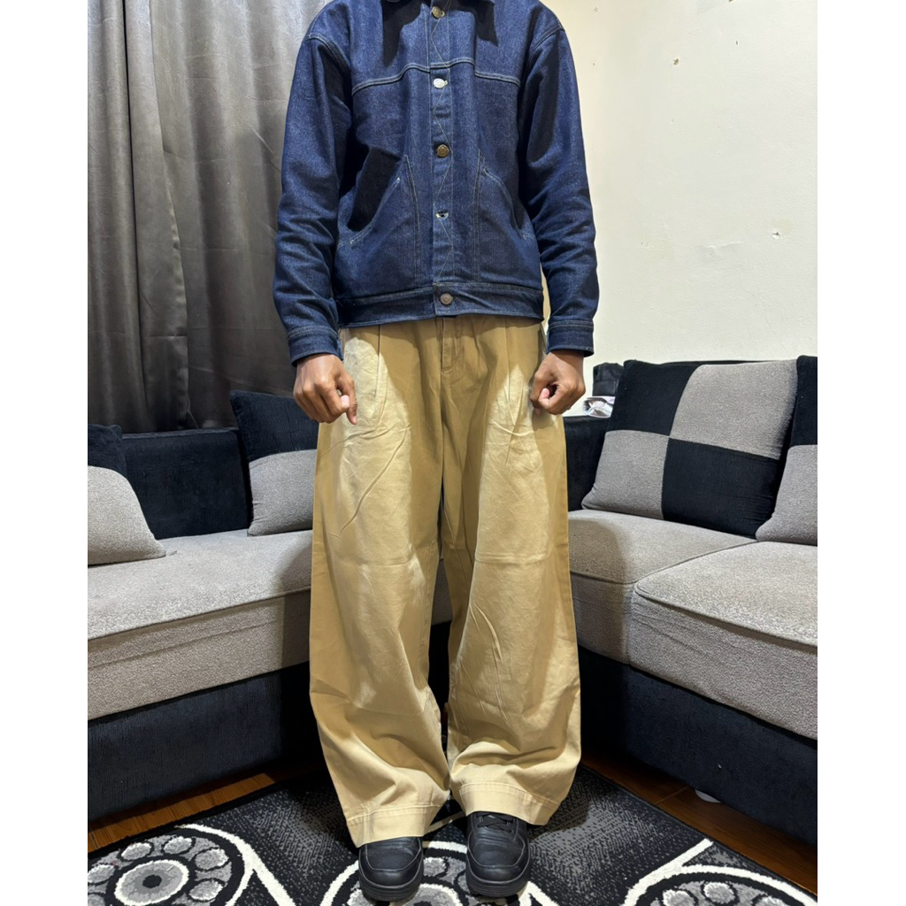 Uniqlo Baggy Pants