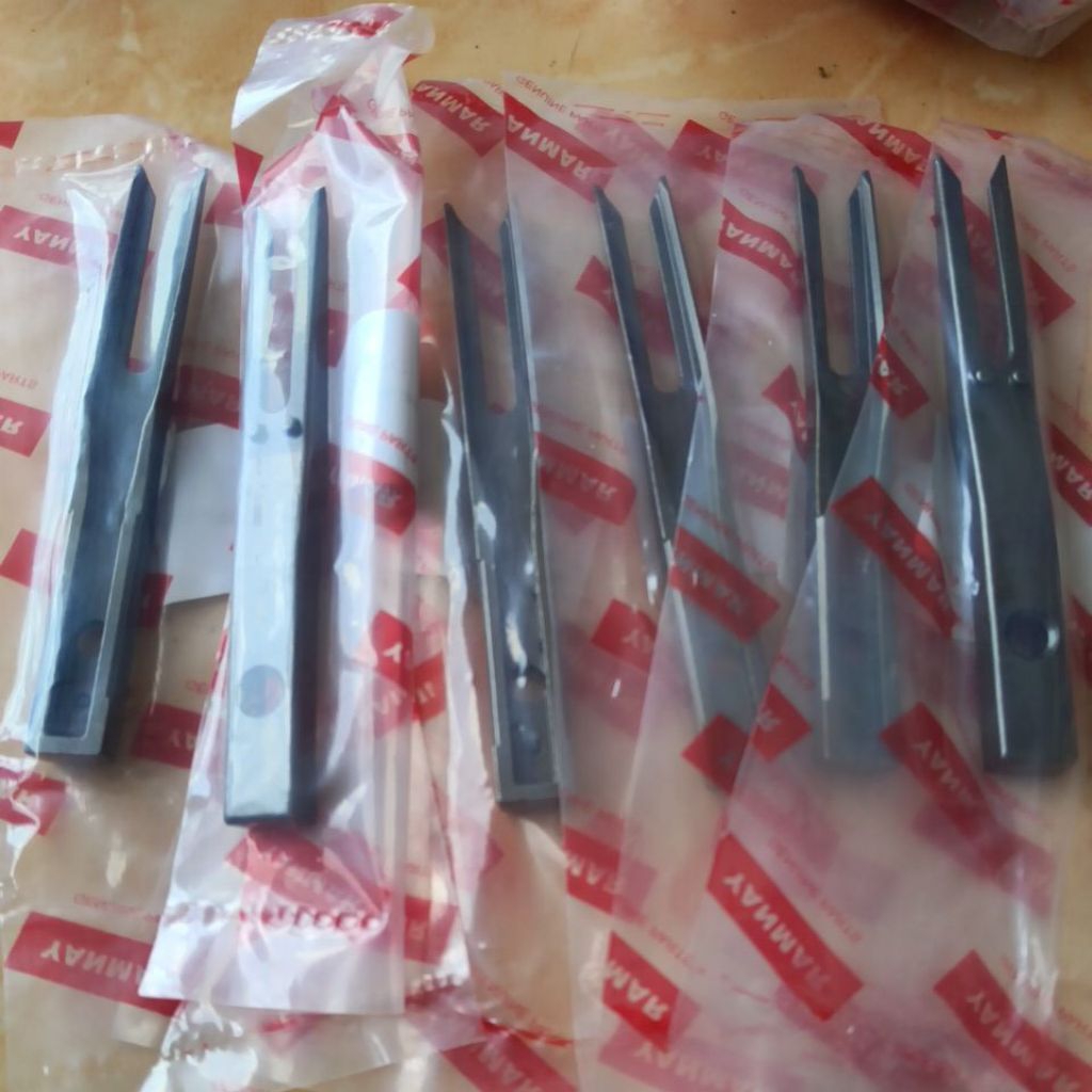 tine shape, cakar kuku claw finger mesin transplanter tanam padi yanmar ap4