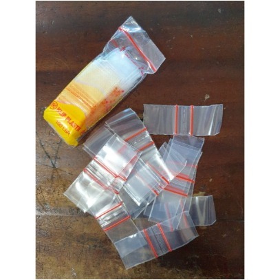 Plastik Klip Kecil 2x3cm / Plastik Klip Ukuran 2x4,5cm / Plastik Klip Tebal 1Pack 100pcs