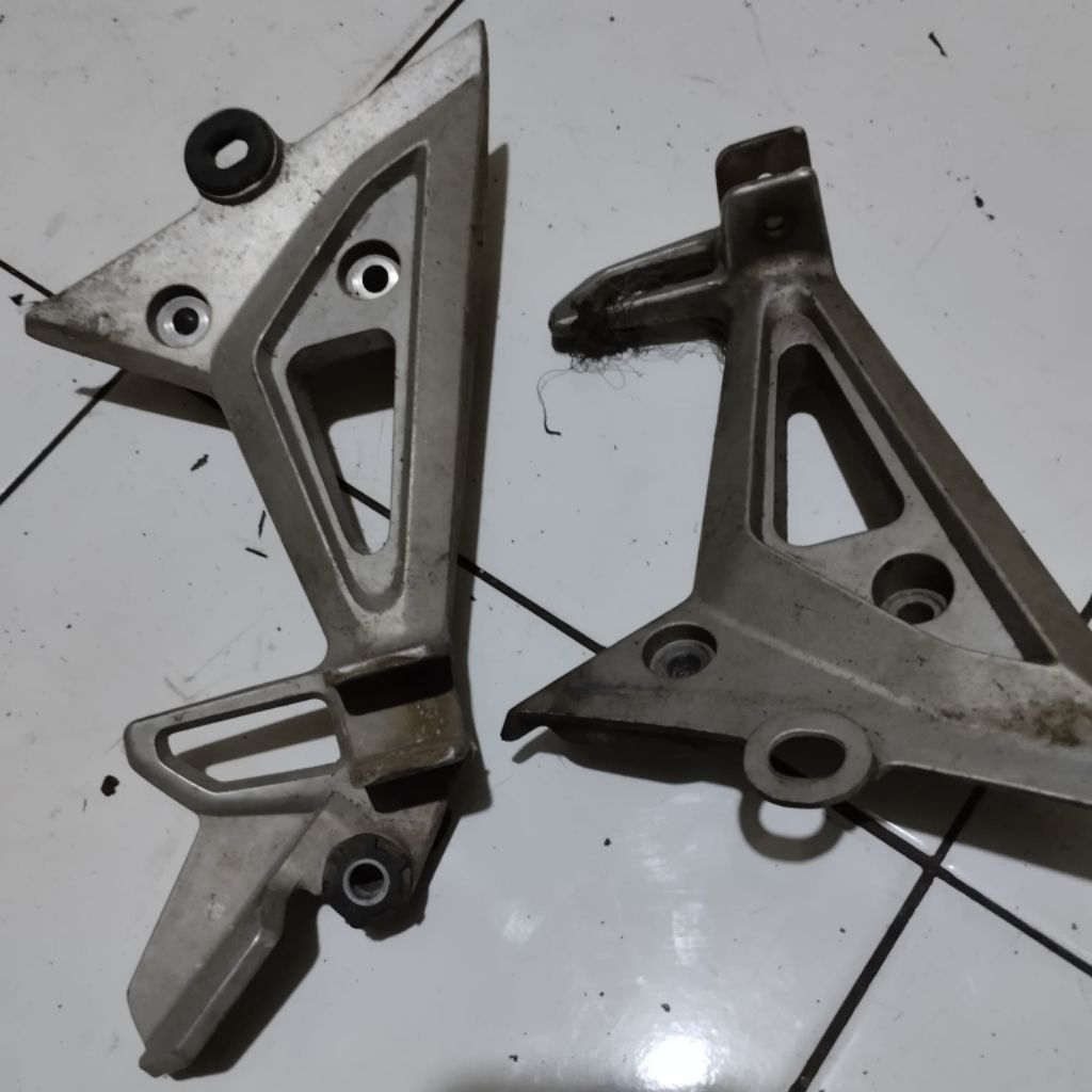 step belakang Revo fit