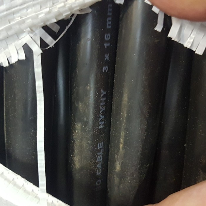 Kabel NYYHY 3x16 / 3x16mm JEMBO METAL LINDO Panjang 100 Meter Listrik Serabut