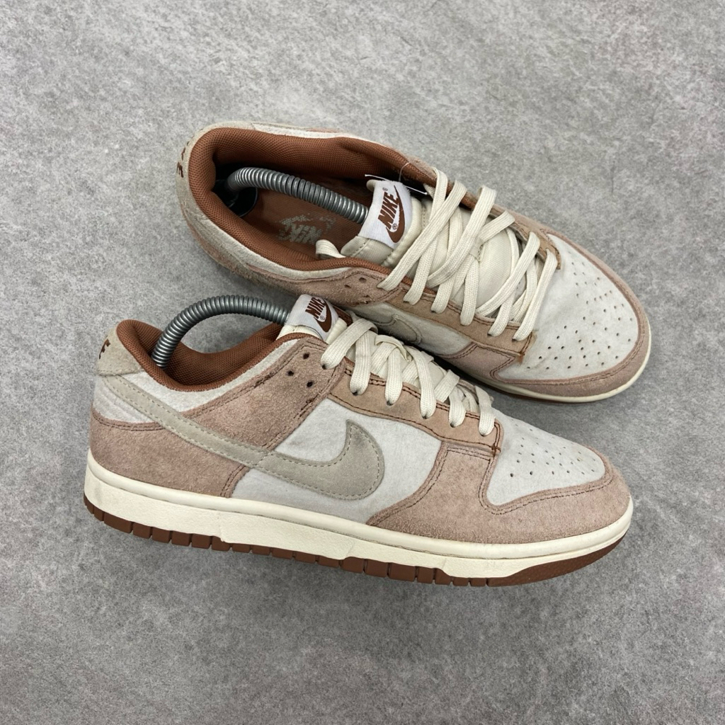 [Size 41] Rare Nike Dunk Low ‘Medium Curry’ (DD1390-100) Second Original Kondisi Mulus Nominus. Harg