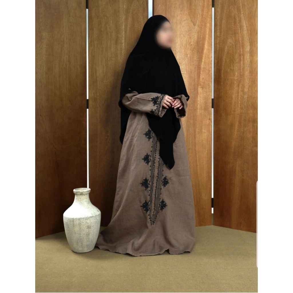 AAFIYA ABAYA KHAIRA ABIRA