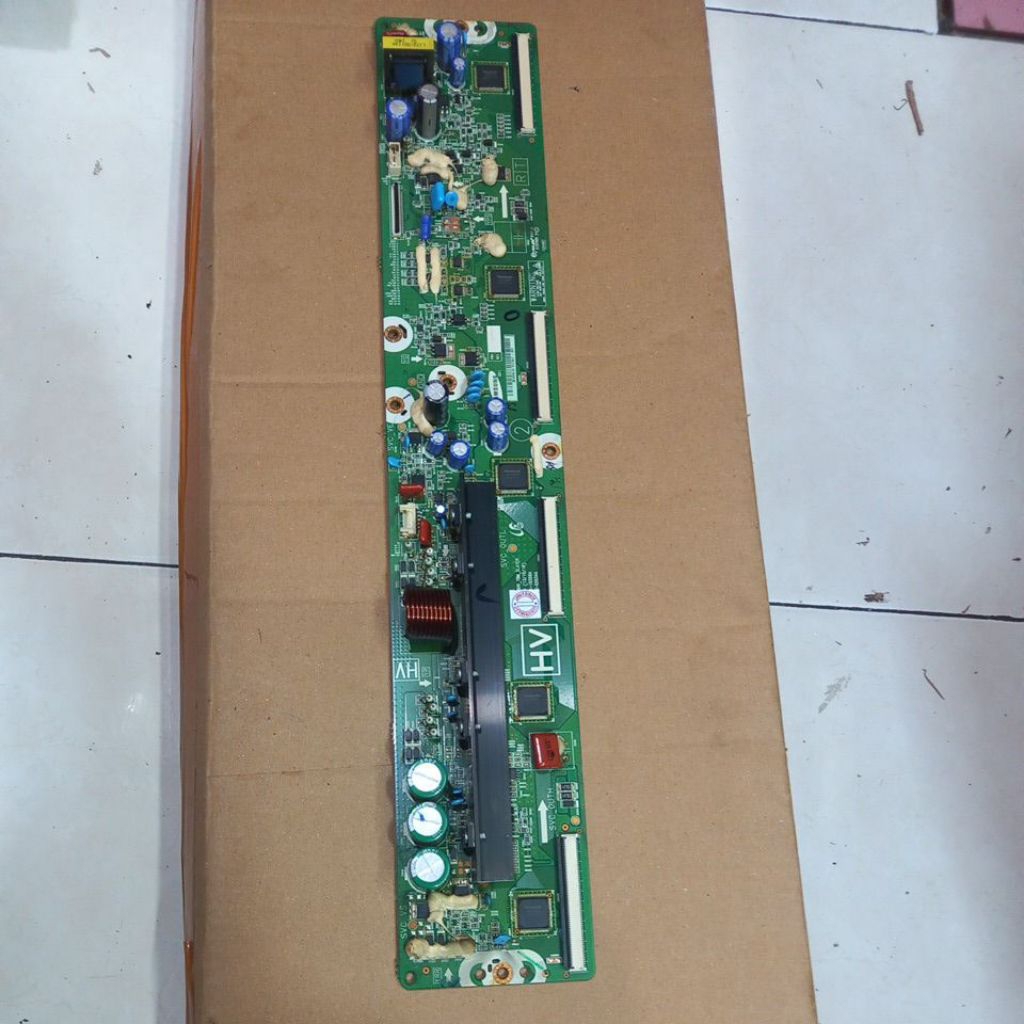 y main y sus tv plasma samsung 43h4000 bekas normal