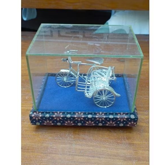miniatur becak lapis perak antik vintage