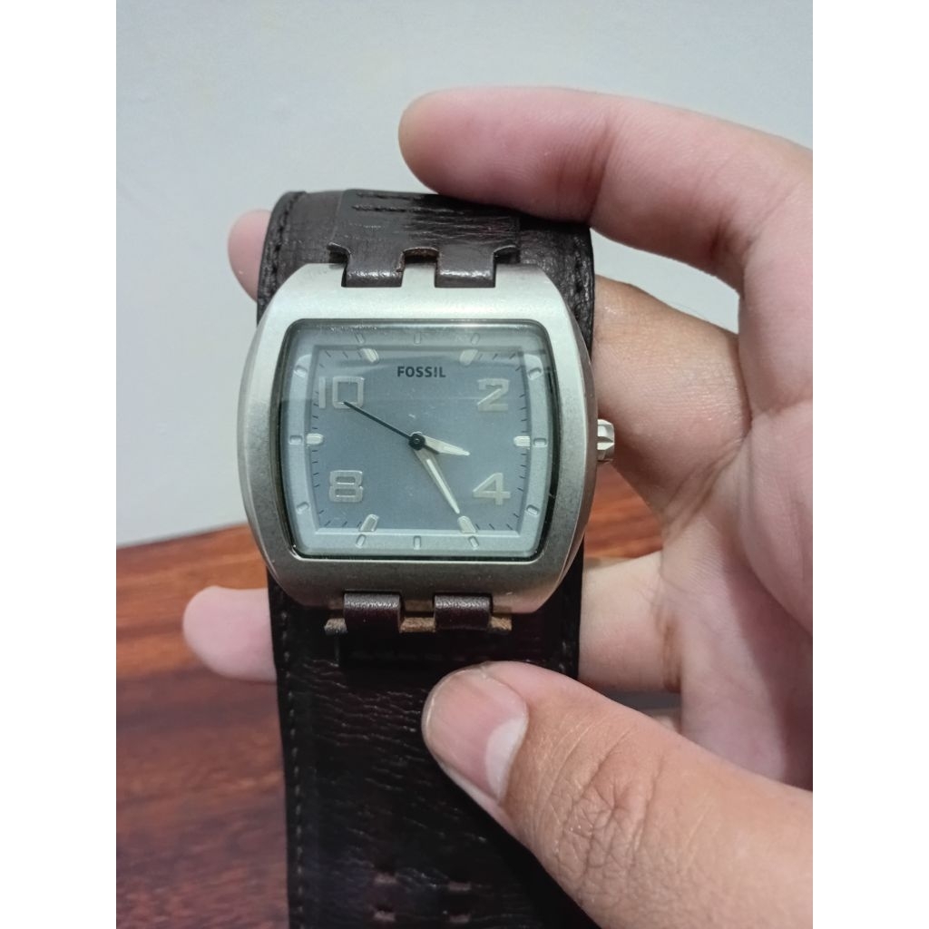jam tangan pria f0ssil gaban preloved