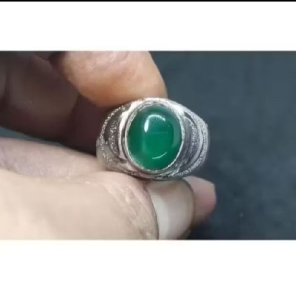 BATU CINCIN BACAN DOKO CRYSTAL
