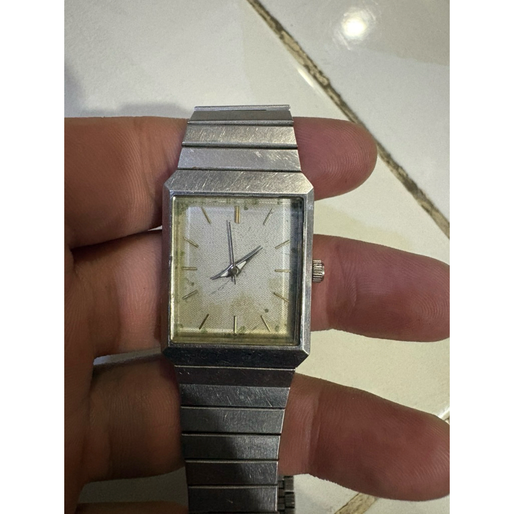 Seiko tank
