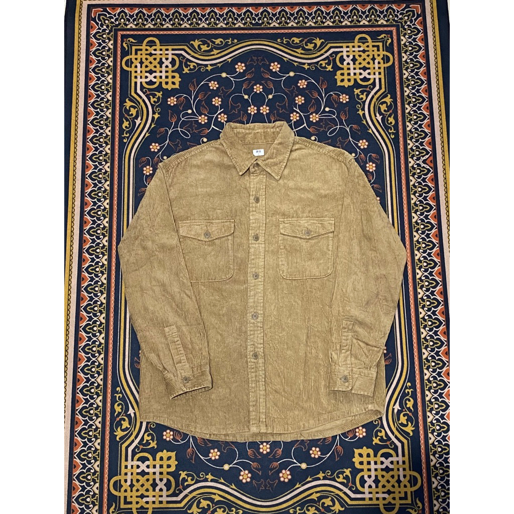 Kemeja Outer Uniqlo Corduroy