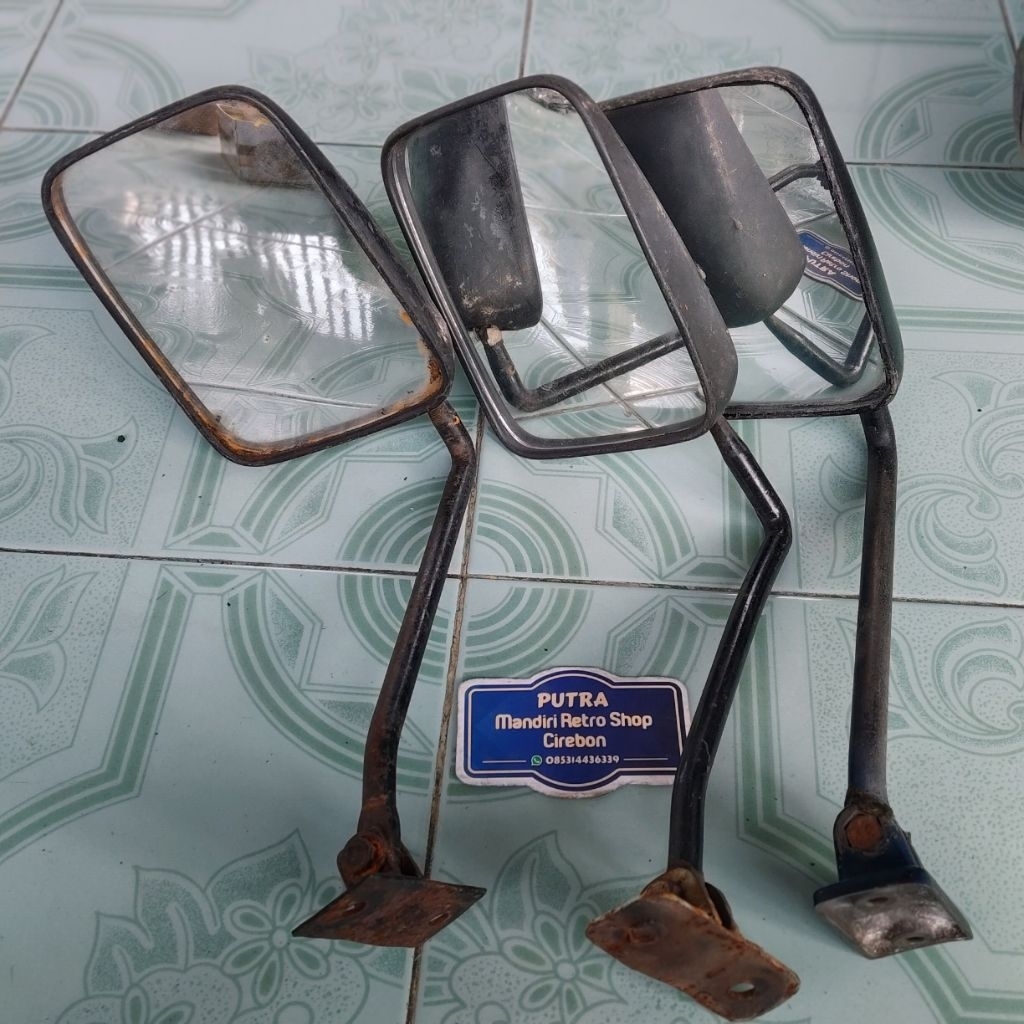 Daun spion kiri L300 copotan original