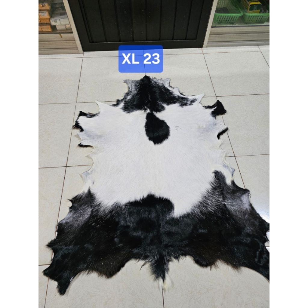 Kulit Kambing Bulu Motif Hitam Putih Natural | Bulu Kambing Lembaran Motif Hitam  Putih Natural | Ka